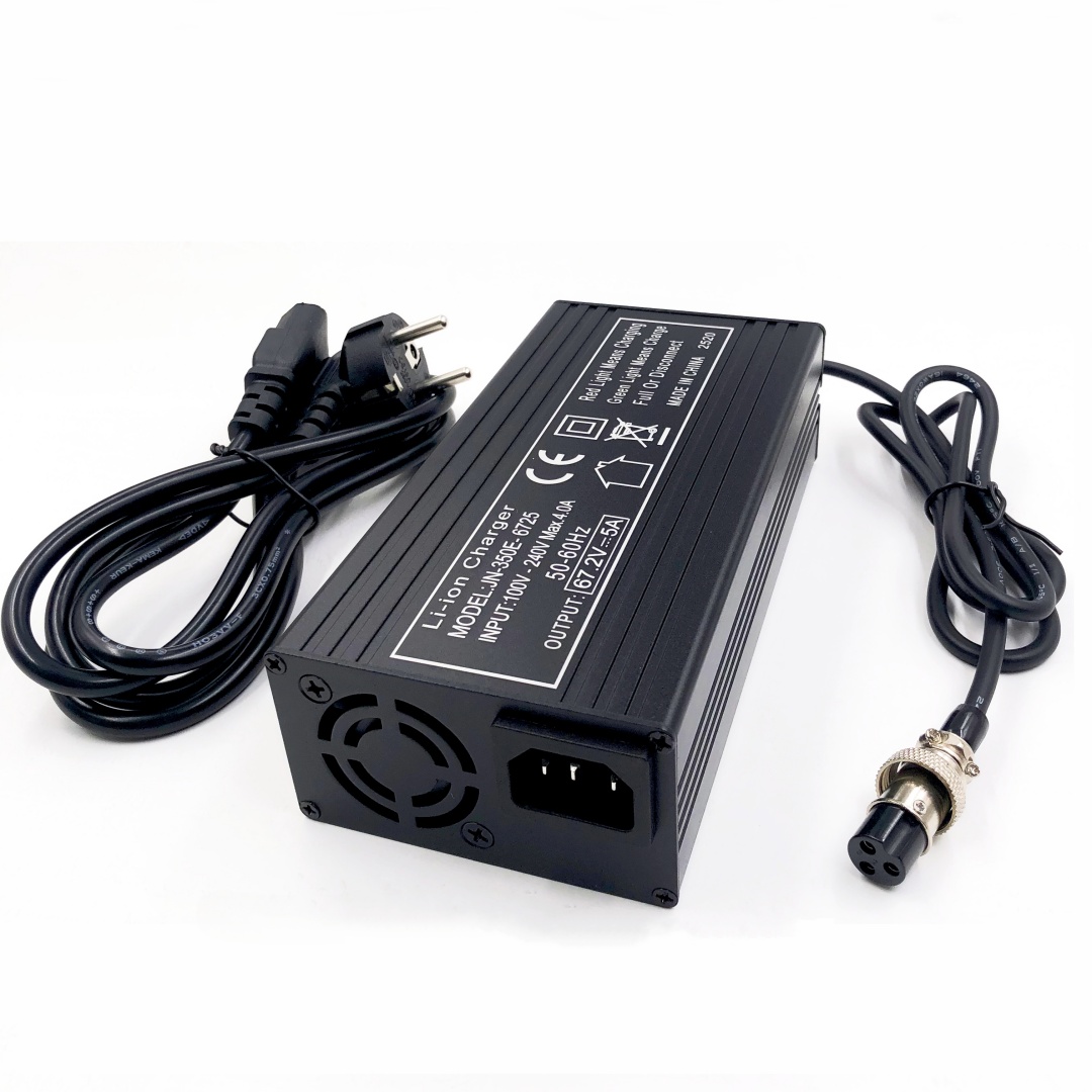 شاحن سريع 67.2 فولت 5 أمبير لع - مراجعة 84V 20A Smart Charger وسعره