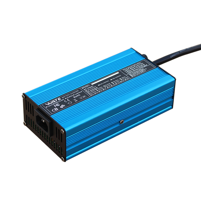 شاحن 67.2 فولت 8 أمبير، علبة أ - مراجعة 84V 20A Smart Charger وسعره